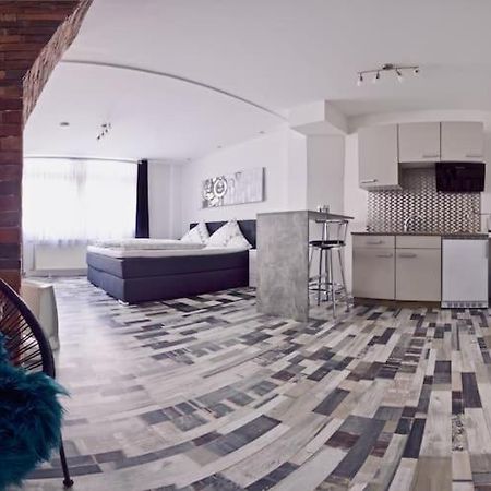 Moderne Wohnung Schwarzwald - In Bester Lage Direkt Am Fluss Bad Wildbad Exterior photo